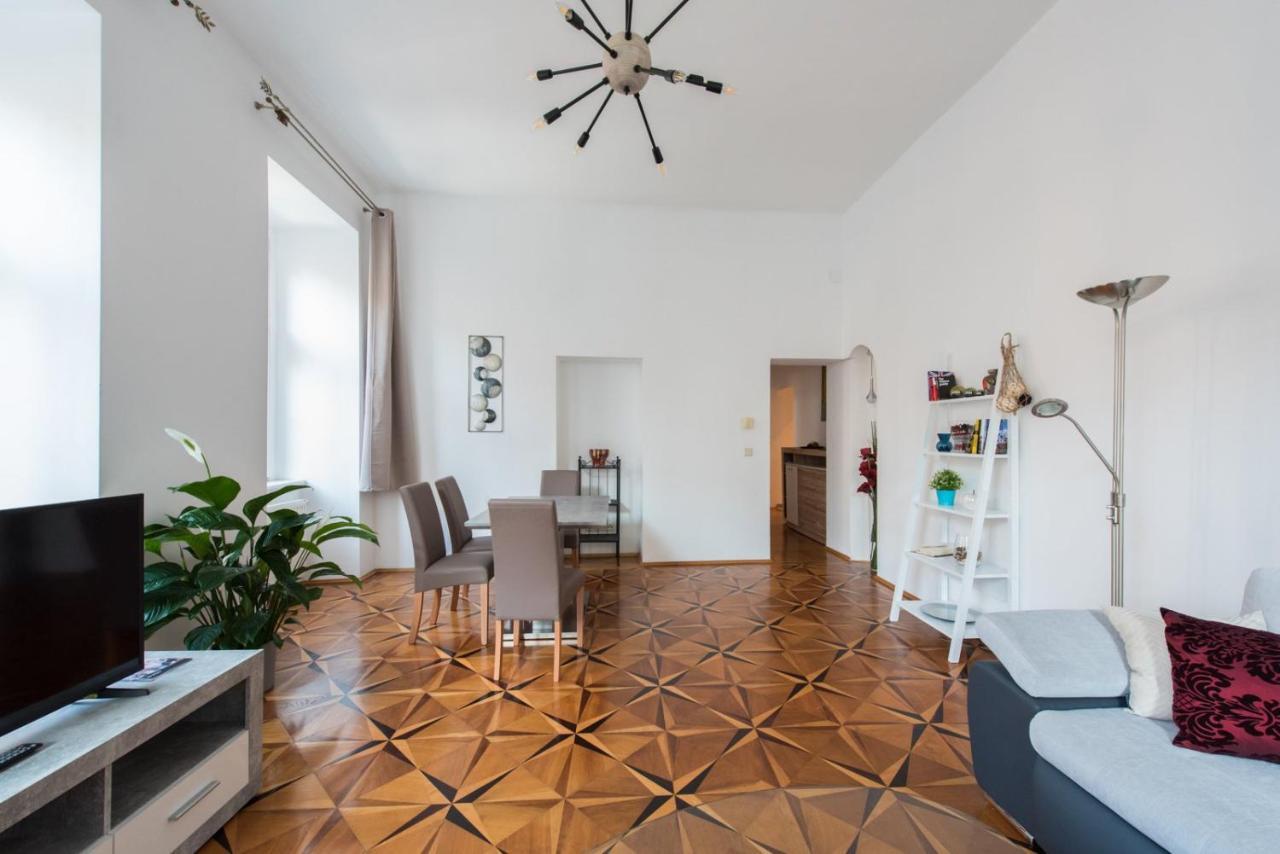 Belvedere Central Apartment ウィーン エクステリア 写真